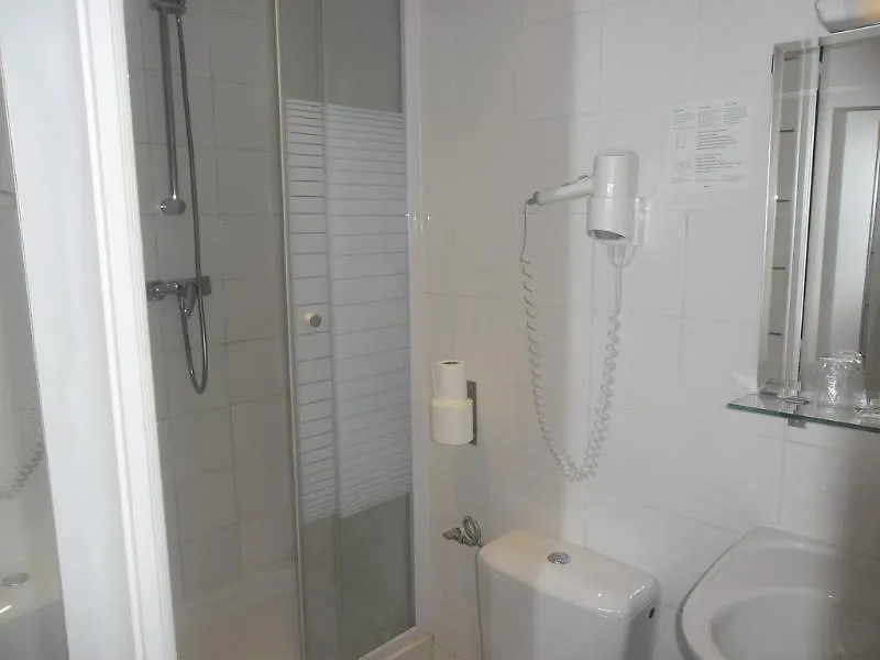 Hipotel Montmartre Gare Du Nord Hotel